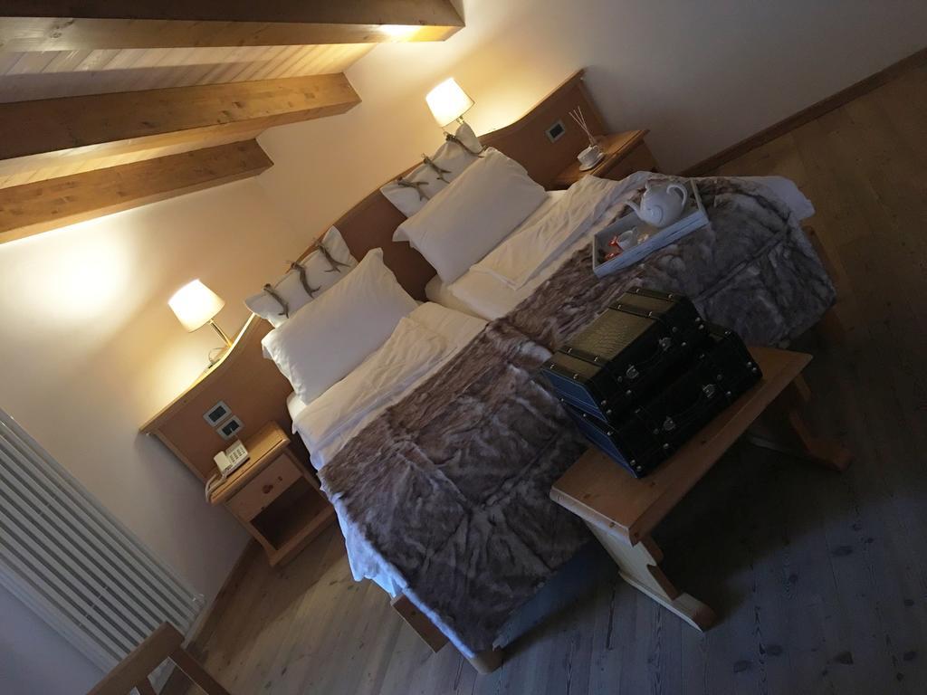 I Tre Magli Hotel Dimaro Luaran gambar