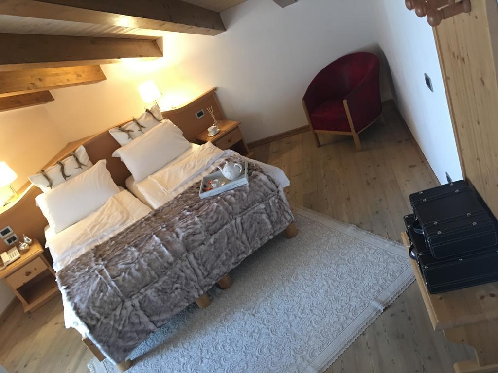 I Tre Magli Hotel Dimaro Luaran gambar